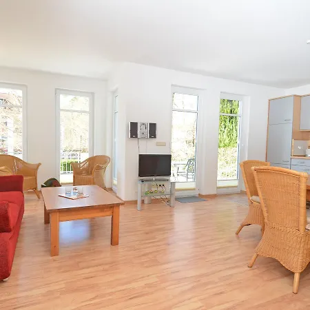 Apartamento Am Park - Apt. 03 Mowe Sellin (Rugen)